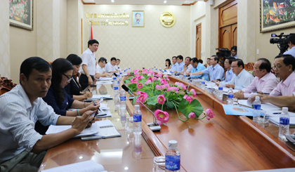 Quang cảnh buổi làm việc giữa Tổng LĐLĐ Việt Nam với tỉnh Tiền Giang về triển khai xây dựng các thiết chế Công đoàn trên địa bàn tỉnh