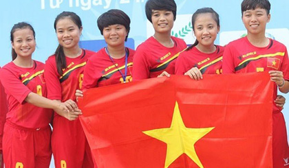 Women’s team who won title at the Asian Beach Games last year will take part in the World Shuttle-cock Championship in Hong Kong next month (Source: nhandan.com.vn)