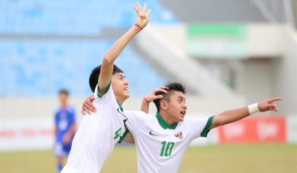 Indonesian players celebrate their goal in 11-0 win over Chinese Taipei (Photo: vff.org.vn)