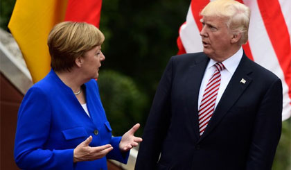 Thủ tướng Đức Angela Merkel và Tổng thống Mỹ Trump. Nguồn: AFP