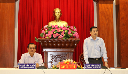 Ông Lê Văn Hưởng, Chủ tịch UBND tỉnh phát biểu tại Hội nghị đối thoại với doanh nghiệp lần 2 năm 2017