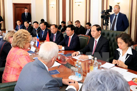 Chủ tịch nước Trần Đại Quang hội kiến với Chủ tịch Hội đồng Liên bang Nga Matvienko. Ảnh: Nhan Sáng/TTXVN