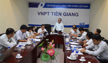 Ông Trần Thanh Đức chỉ đạo một số vấn đề cần thực hiện trong thời gian tới đối với VNPT Tiền Giang.