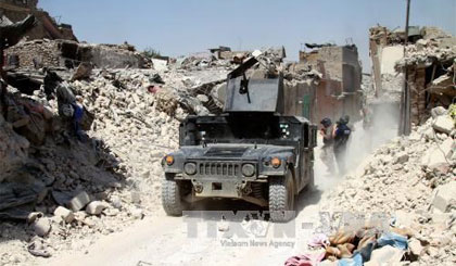 Binh sĩ Iraq trong chiến dịch chống IS tại Mosul. Ảnh: EPA/TTXVN