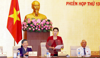 Chủ tịch Quốc hội Nguyễn Thị Kim Ngân phát biểu bế mạc phiên họp thứ 13. Ảnh: Nguyễn Dân/TTXVN