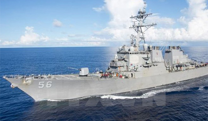 Tàu khu trục USS John S. McCain của Hải quân Mỹ. Nguồn: EPA/TTXVN