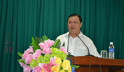 ông Phan Phùng Phú, Tỉnh ủy viên, Chánh Văn phòng Tỉnh ủy, Bí thư Đảng ủy Văn phòng Tỉnh ủy
