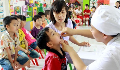 The project aims to expand the coverage of services which facilitate Integrated Early Childhood Development (Photo: hanoimoi.com.vn)