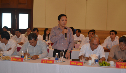 Đại diện lãnh đạo Sở VHTT&DL tỉnh Cà Mau phát biểu tại hội nghị