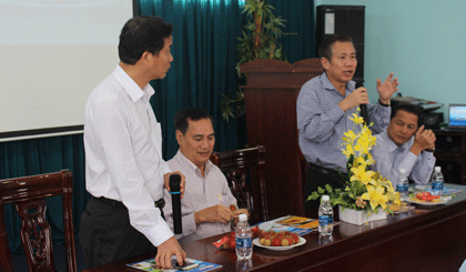 Đoàn Bộ Kế hoạch Vương quốc Campuchia làm việc tại Công ty Cổ phần Gò Đàng.