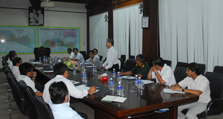 Cuộc họp khẩn diễn ra vào chiều tối ngày 29-9 tại UBND tỉnh.