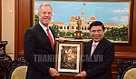 US Ambassador bids farewell to HCM City leaders