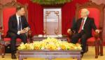 Party chief Nguyen Phu Trong receives Polish President