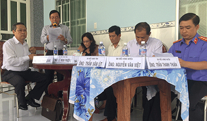 Đại biểu HĐND tỉnh và HĐND huyện Cái Bè tiếp xúc cử tri tại xã An Thái Trung, huyện Cái Bè