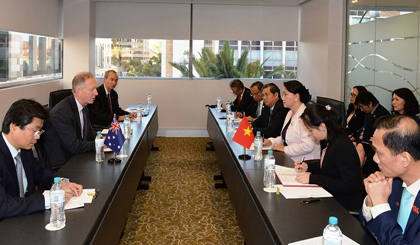Chairwoman Nguyen Thi Kim Ngan at the meeting with executives of two Australian companies
