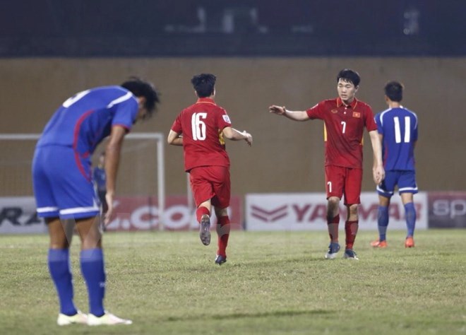 Tuyển Việt Nam ở trận gặp Đài Loan hồi tháng 3 là đội tuyển trẻ nhất trong lịch sử. (Ảnh: Minh Chiến/Vietnam+)