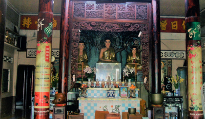 Chánh điện chùa Kim Phước trước khi trùng tu.
