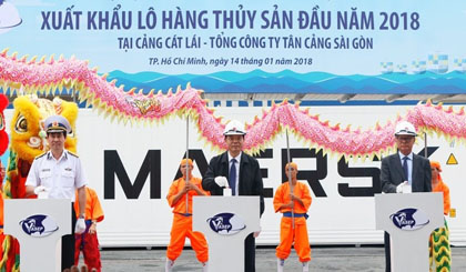 The ceremony to ship Vietnam's first batch of seafood in 2018