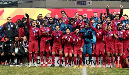 Các cầu thủ U23 Qatar nhận huy chương Đồng tại giải U23 châu Á 2018. (Nguồn: the-afc.com)
