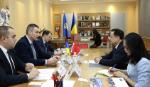 Ambassador seeks stronger relations between Hanoi and Kiev