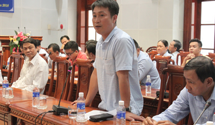 Nhà báo Từ Anh Tuấn, Báo Nhân dân phát biểu tại buổi họp báo