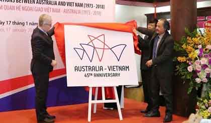  The official logo of the 45th anniversary of Vietnam-Australia diplomatic ties makes debut on January 17. (Photo: VNA)