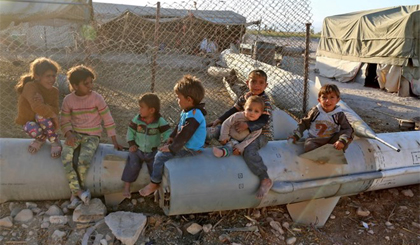 Trẻ em Syria tại trại tị nạn Ashari , khu vực Đông Ghouta. Nguồn: AFP/TTXVN