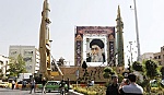 Giới chức Iran tái khẳng định theo đuổi chương trình tên lửa