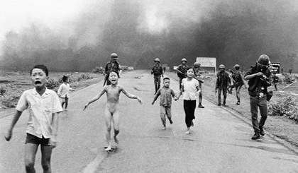 Bức ảnh Cô gái Việt Nam bị bom napalm.