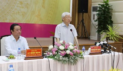 Tổng Bí thư Nguyễn Phú Trọng phát biểu tại buổi làm việc với Ban Thường vụ Tỉnh ủy và lãnh đạo chủ chốt tỉnh Đồng Tháp. Ảnh: Trí Dũng/TTXVN