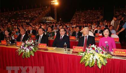 Tổng Bí thư Nguyễn Phú Trọng và các nguyên lãnh đạo Đảng, Nhà nước dự buổi lễ. Ảnh: Minh Đức/TTXVN
