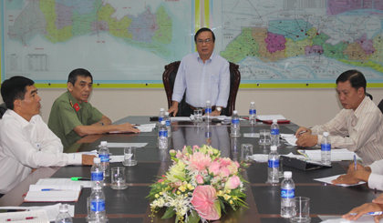 Phó Chủ tịch UBND tỉnh Phạm Anh Tuấn - Trưởng BCĐ phát biểu kết luận tại buổi làm việc.