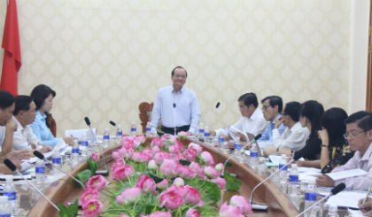 Đồng chí Trần Thanh Đức phát biểu tại cuộc họp 
