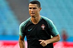Ronaldo nhận án 2 năm tù ngay trước giờ ra sân gặp Tây Ban Nha