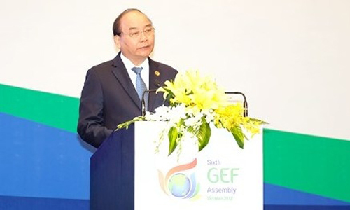 PM Nguyen Xuan Phuc speaks at the opening session. (Photo: VOV)