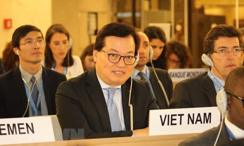  Ambassador Duong Chi Dung at a session of the United Nations Human Rights Council in Geneva (Source: VNA)