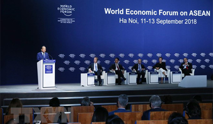 Phó Thủ tướng Thường trực Trương Hòa Bình phát biểu tại phiên bế mạc WEF ASEAN 2018. Ảnh: Lâm Khánh/TTXVN