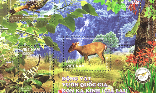  The stamp block depicts the natural environment of the animals at Kon Ka Kinh National Park