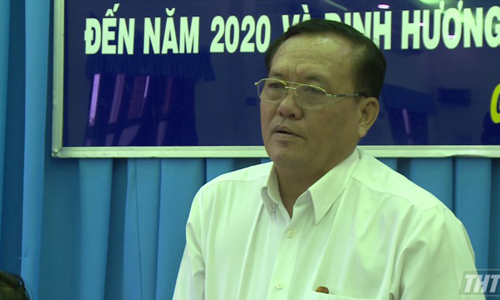 Deputy Chairman of the Tien Giang provincial People's Committee Le Van Nghia addressed the conference. Photo: thtg.vn