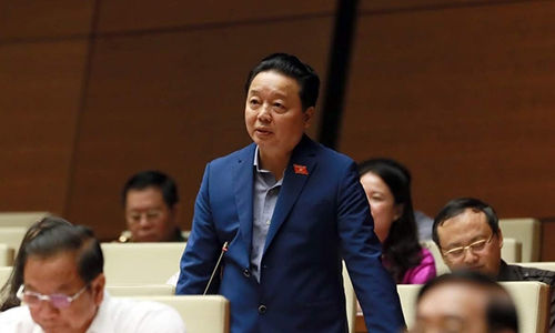 Minister of Natural Resources and Environment Tran Hong Ha. 