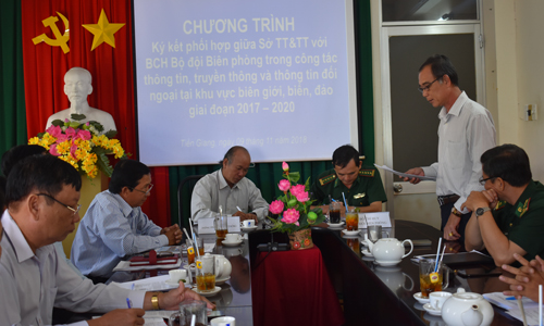 Đồng chí Nguyễn Thanh Hiền phát biểu tại buổi ký kết