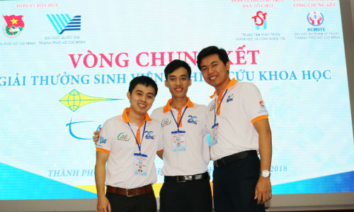 Sinh viên Trường Đại học Tiền Giang tham gia tại cuộc thi. 