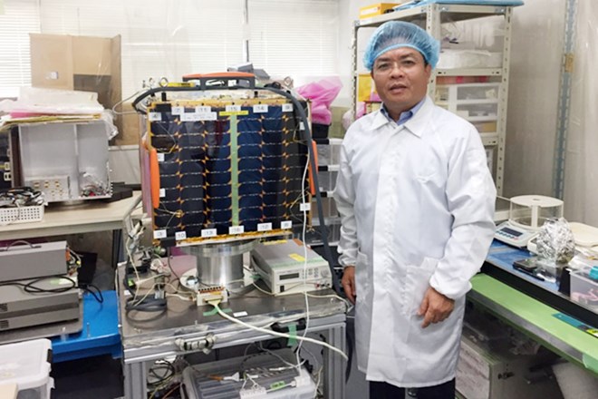 Phó giáo sư, tiến sỹ Phạm Anh Tuấn, Tổng Giám đốc VNSC cho hay, theo thiết kế, MicroDragon sẽ hoạt động trên quỹ đạo ít nhất là 1 năm và có thể kéo dài tới 2 năm. (Nguồn: VNSC)