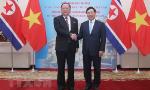 Deputy PM, FM holds talks with DPRK Foreign Minister