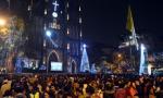 Saigon streets sparkle in the buildup to Christmas