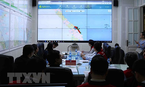 The hypothetical tsunami diagram is transmitted from the National Centre for Hydro-Meteorological Forecasting to the exercise conference in Hanoi on December 26. (Photo: VNA)