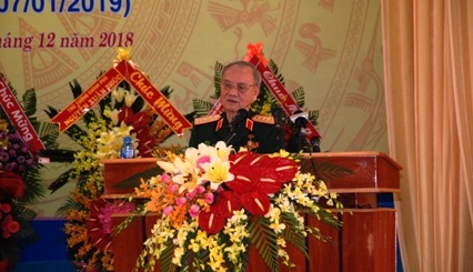Đại tướng Phạm Văn Trà, nguyên Ủy viên Bộ Chính trị, nguyên Bộ trưởng Bộ Quốc phòng trình bày tham luận