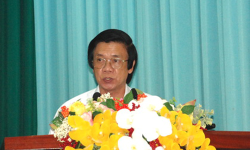 Secretary of the Provincial Party Committee Nguyen Van Danh speaks at the conference. Photo: HANH NGA
