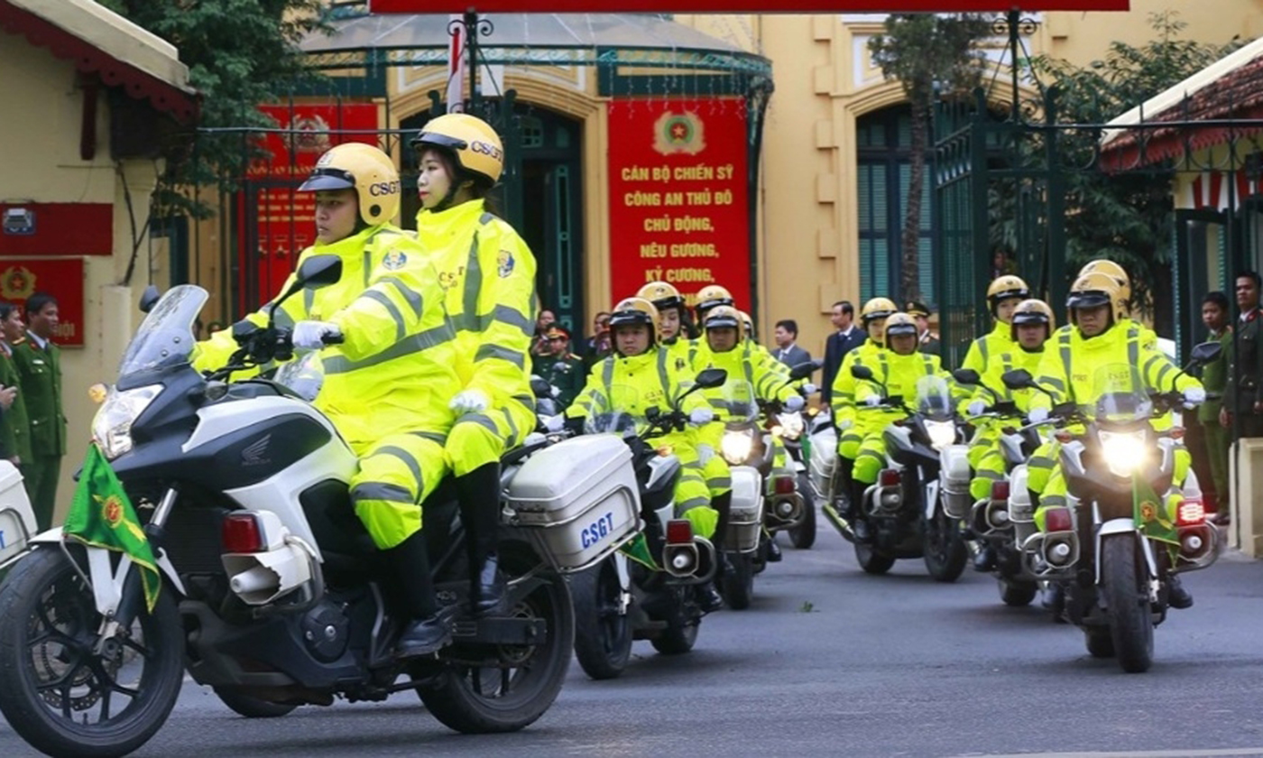 A motorcade of the Hanoi police force (Photo: VNA)