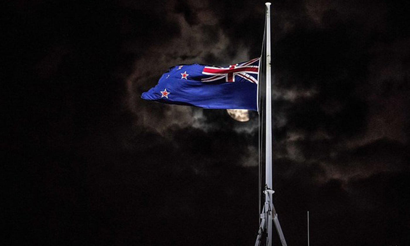 New Zealand's national flag flying at half-mast following the shooting incidents in Christchurch on March 15 (Photo: VNA)